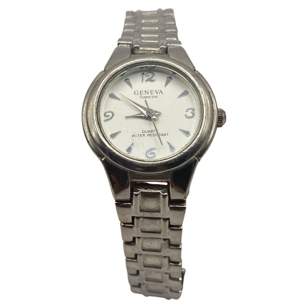 Silvertone Geneva Superior Women's Wristwatch Water Resistant Quartz New Battery